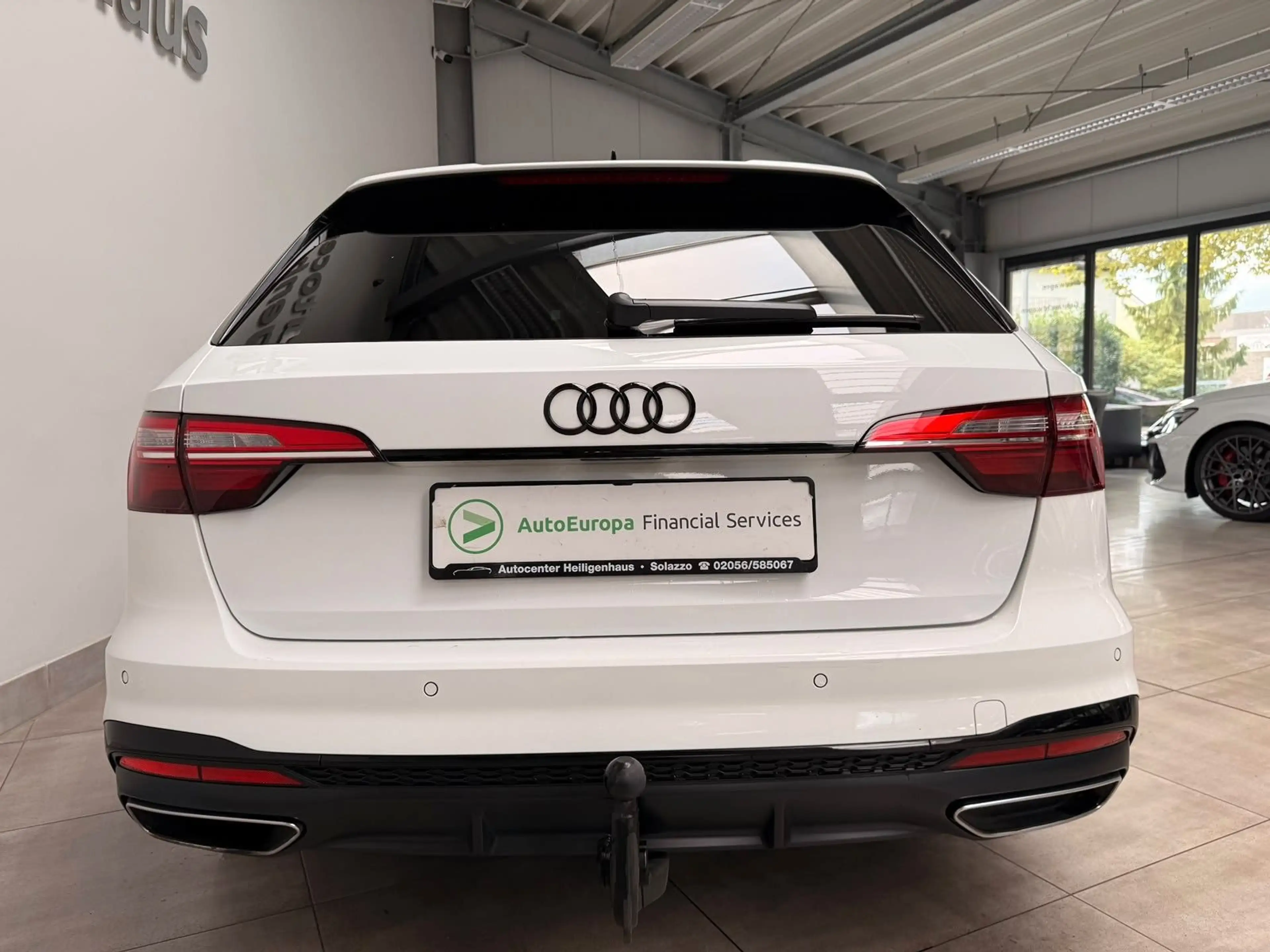 Audi A4 Avant 30 TDI S line S-Sitze Navi Tempo — photo 5