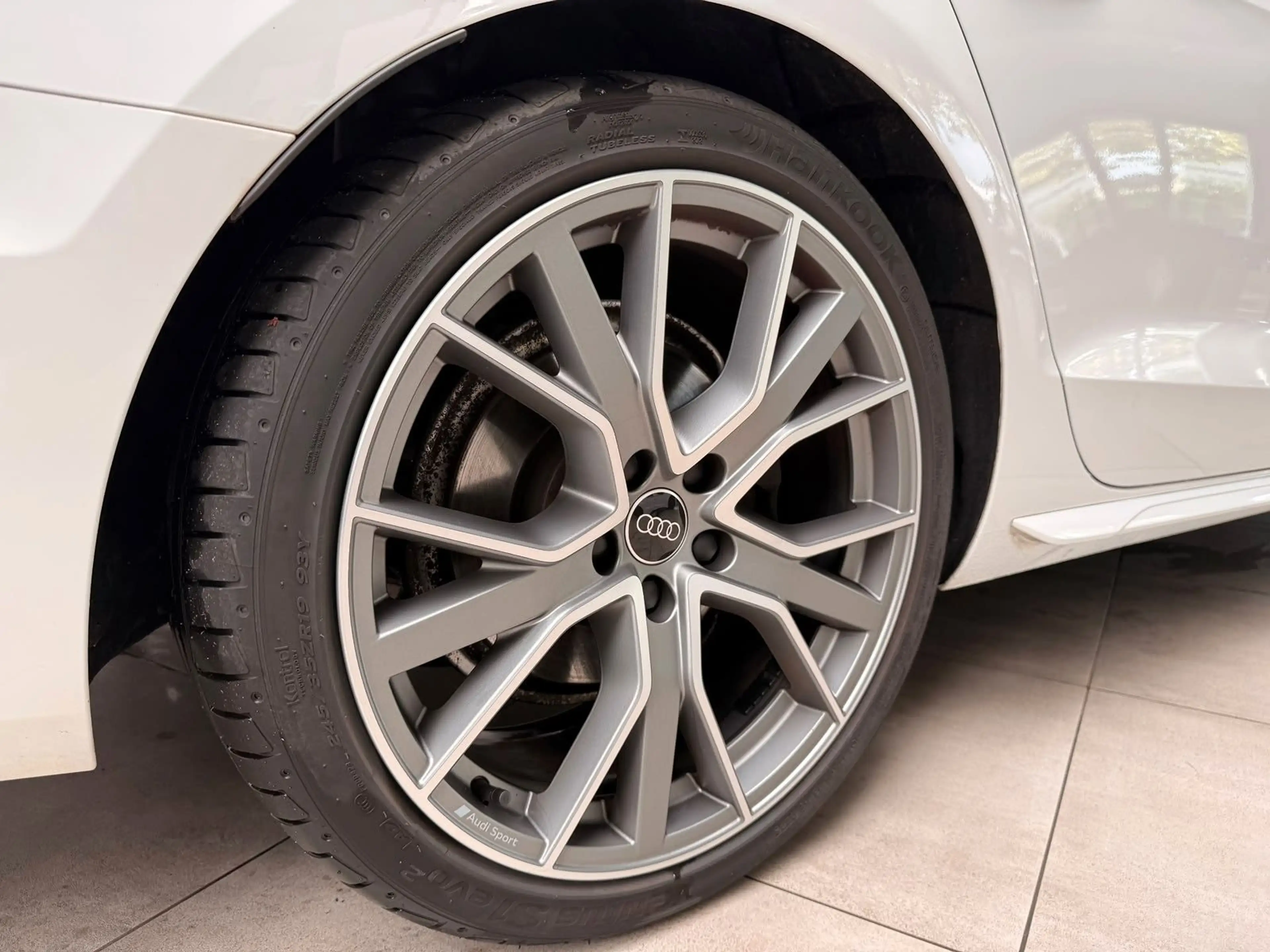 Audi A4 Avant 30 TDI S line S-Sitze Navi Tempo — photo 8