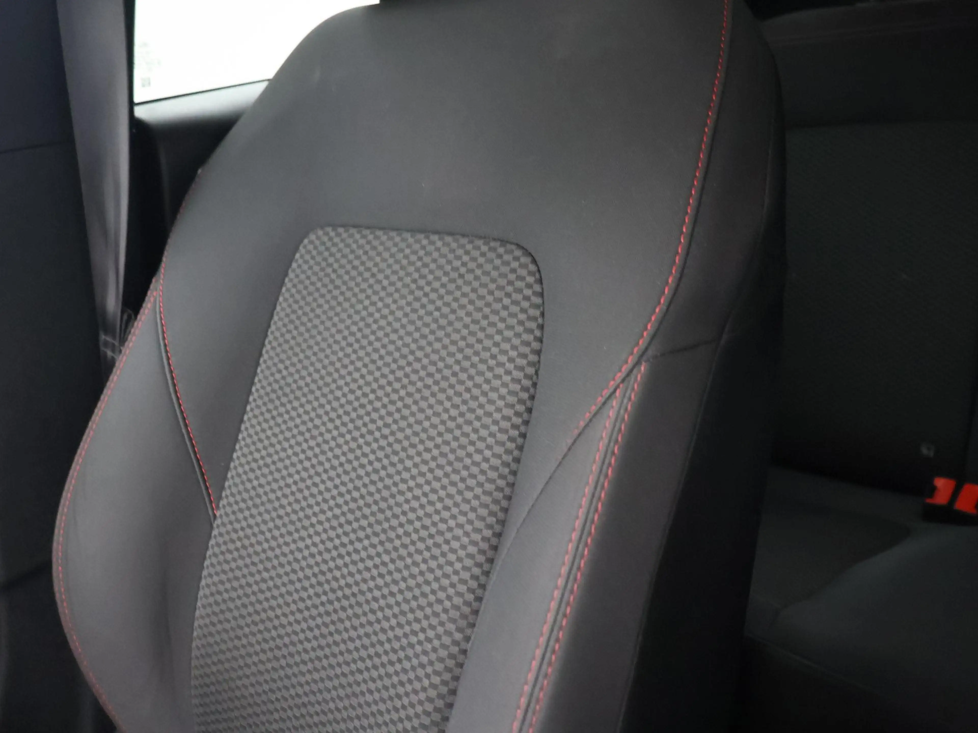 Ford Fiesta 1.0 ECOBOOST ST-LINE + WINTERPACK | NAVIGATIE | AP — photo 41