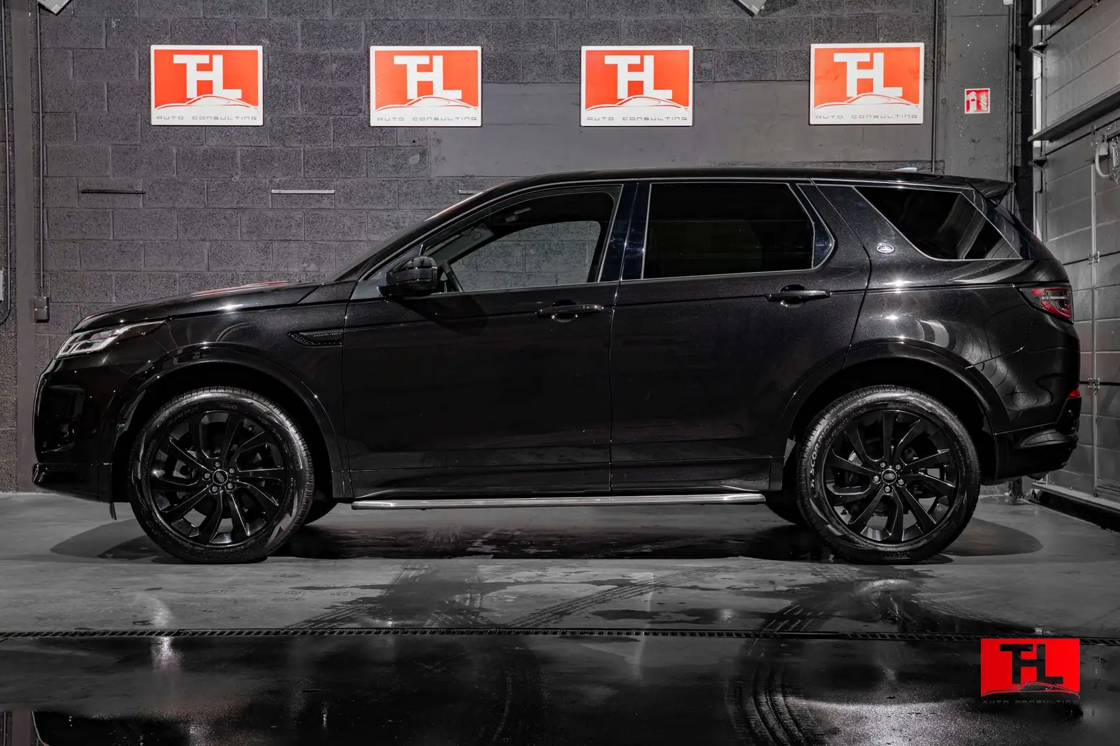 Land Rover Discovery Sport 4WD D165 R-Dynamic S MY2023 ACC/360 ... Schwarz - 2