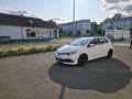 Toyota Auris 1.33 Dual-VVT-i Design Edition Weiß - thumbnail 1