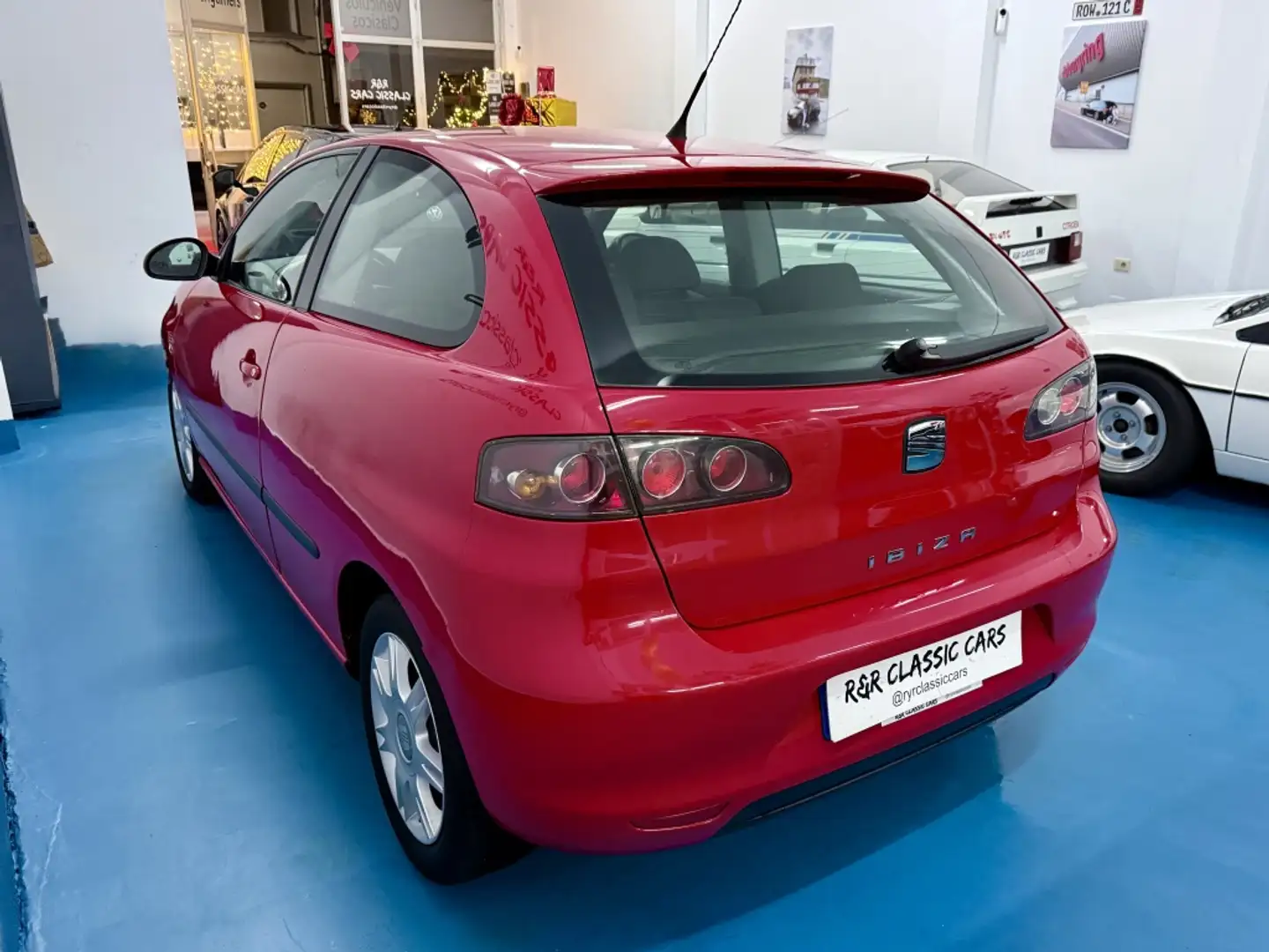 SEAT Ibiza 1.4TDi Reference 80 Rojo - 2