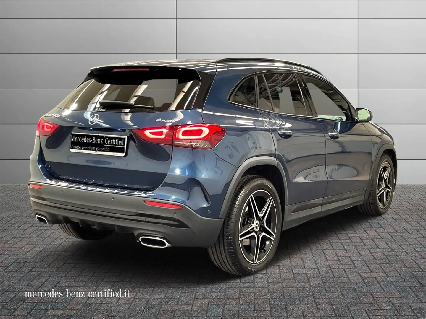 Mercedes-Benz GLA 200 d Premium 4matic auto Blu/Azzurro - 2