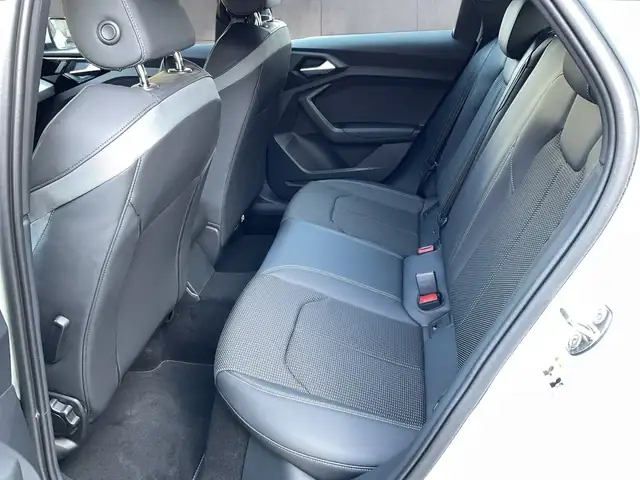 Audi A1 view 10
