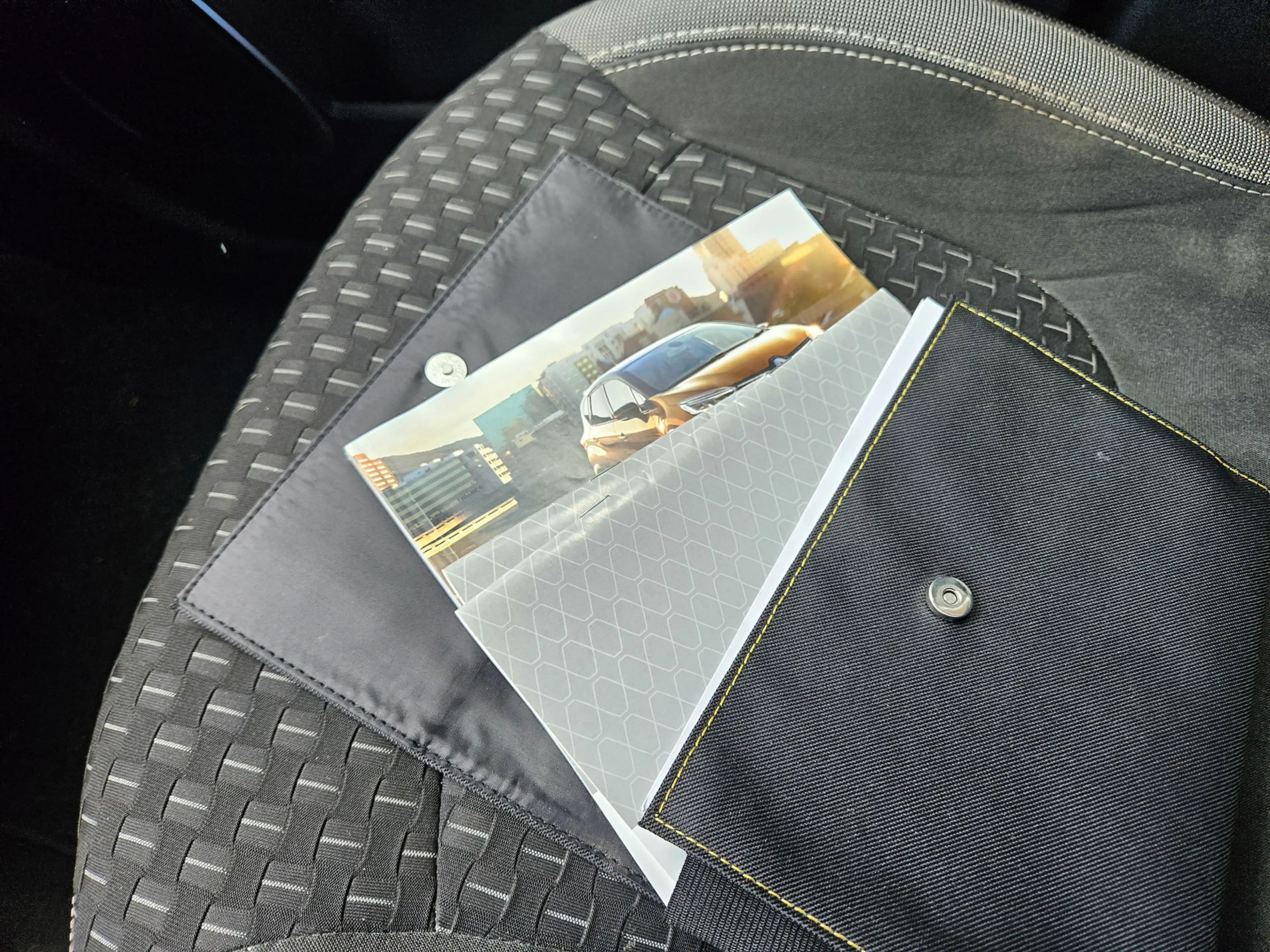 Renault Captur 1.2 TCe Intens (ketting rammelt) — photo 18