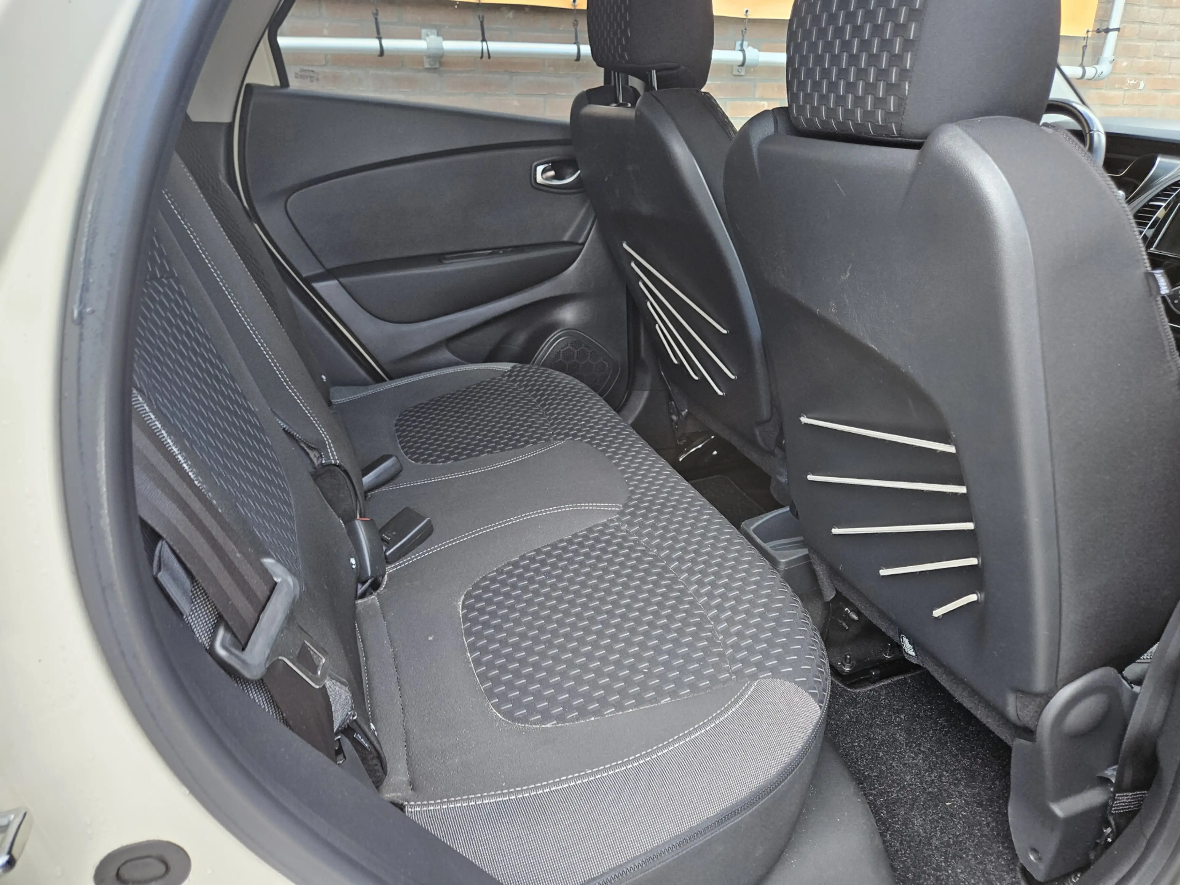Renault Captur 1.2 TCe Intens (ketting rammelt) — photo 28