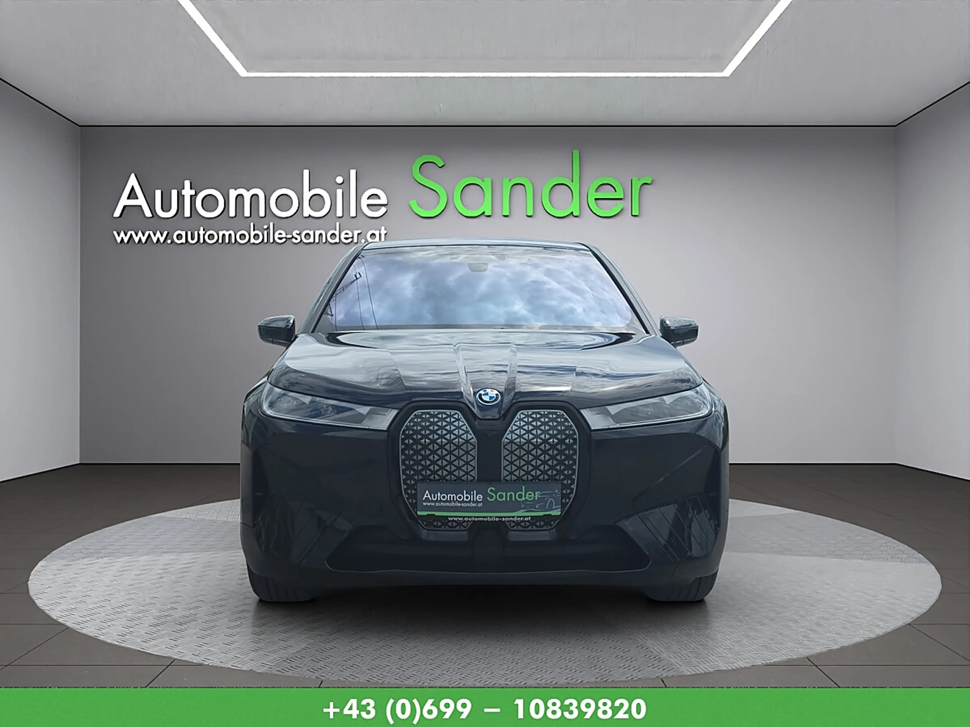 BMW iX xDrive40 EDITION SPORT*HEAD-UP/LEDER/HARMAN-KAR... — photo 5