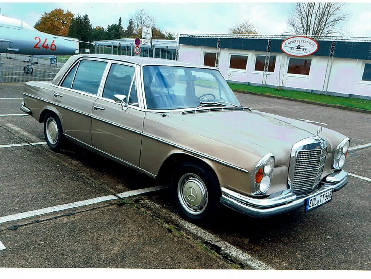 Mercedes-Benz 300 SEL 3.5 Béžová - 1