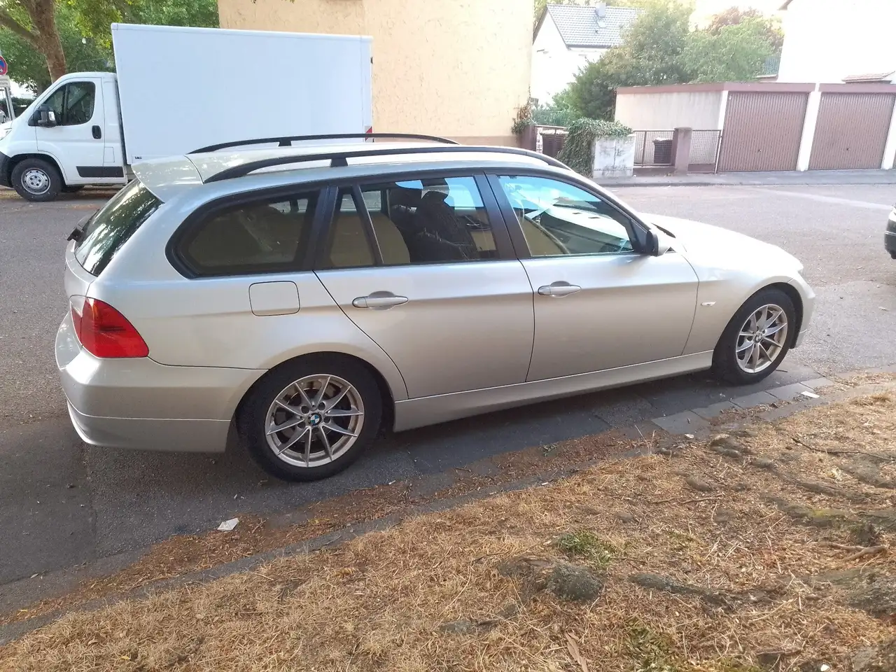 BMW 320i touring Comfort Edition, foto 4