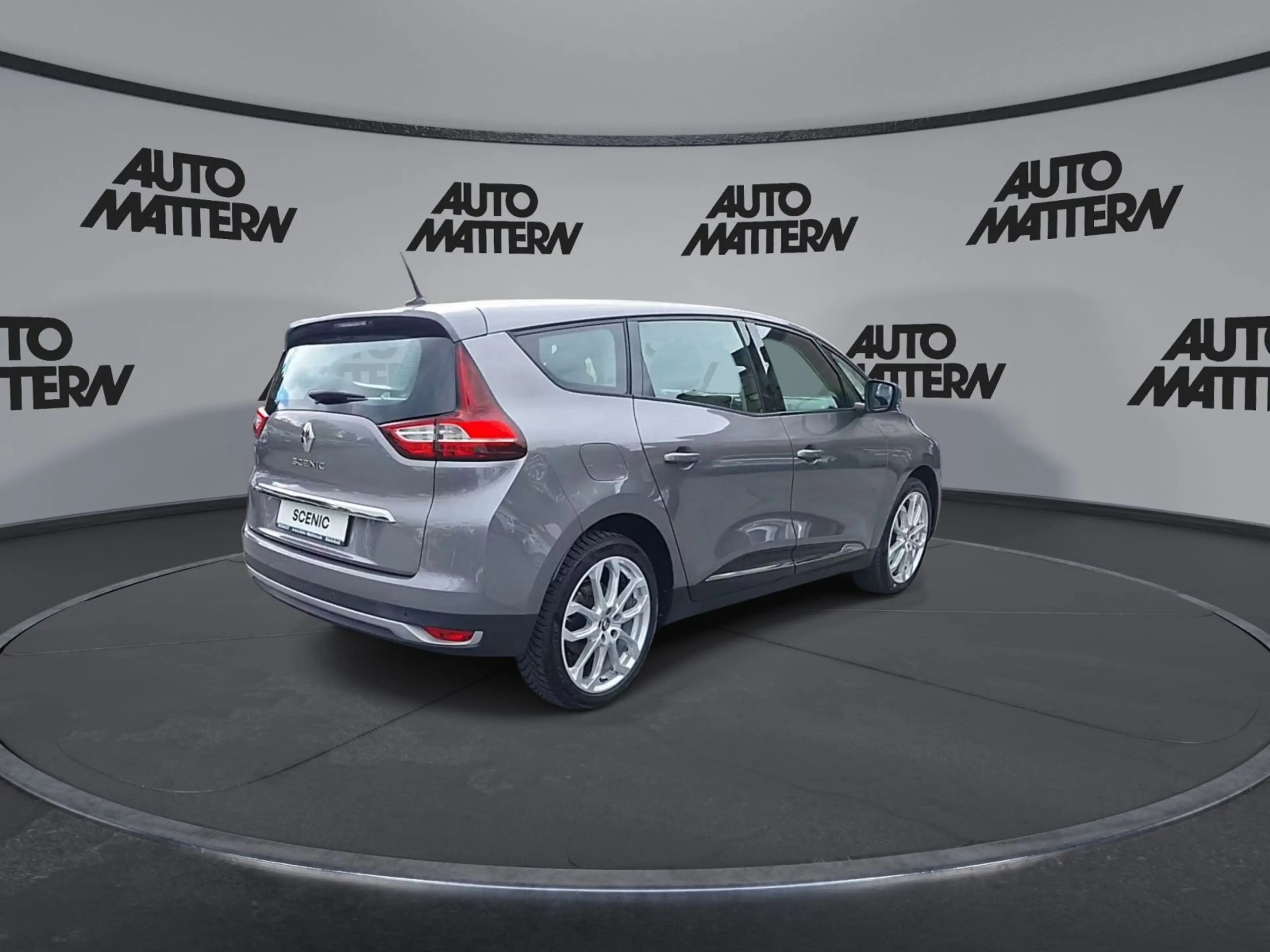 Renault Grand Scenic IV 1.3 TCe 140 Zen GPF — photo 7