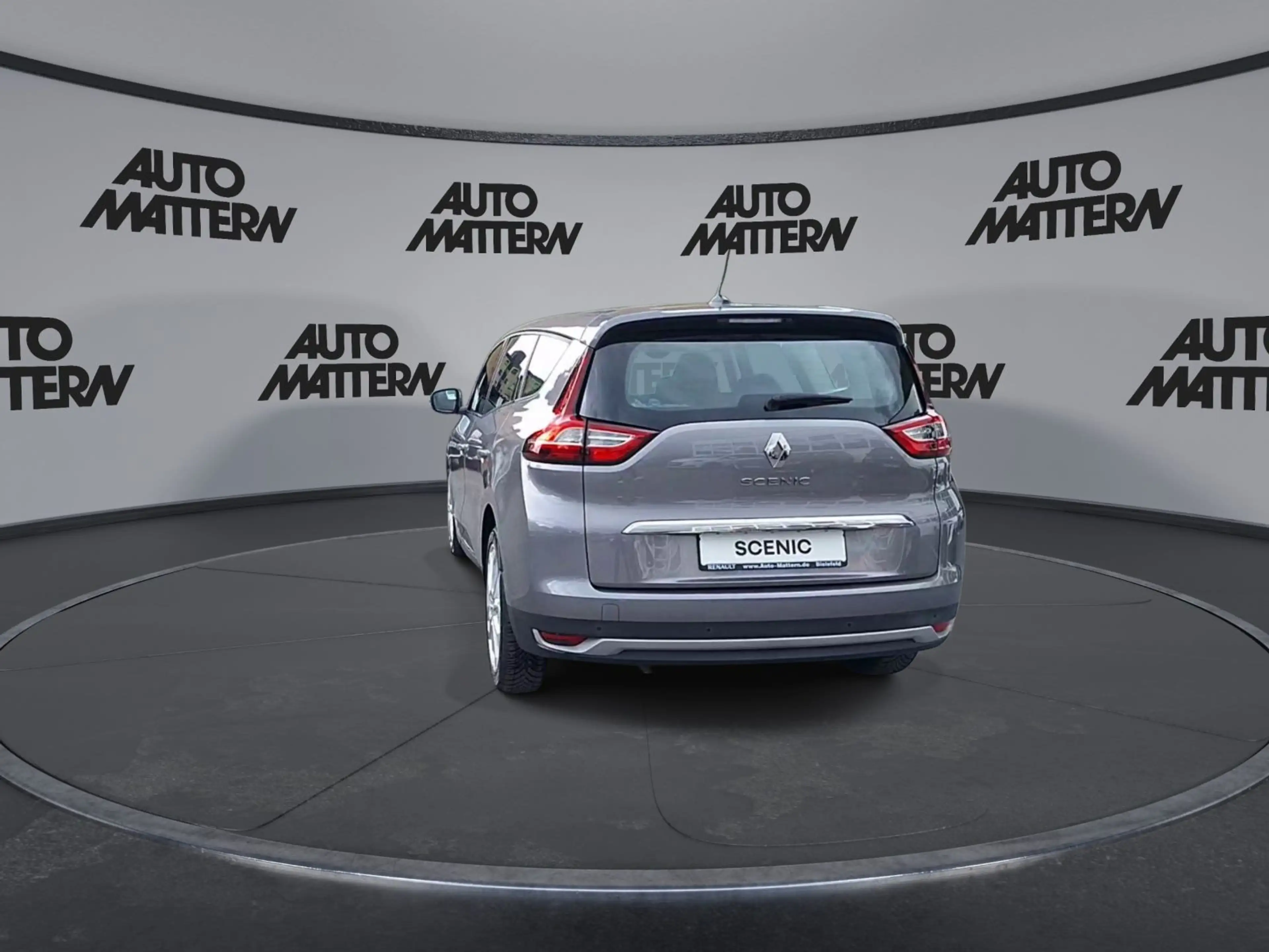 Renault Grand Scenic IV 1.3 TCe 140 Zen GPF — photo 6