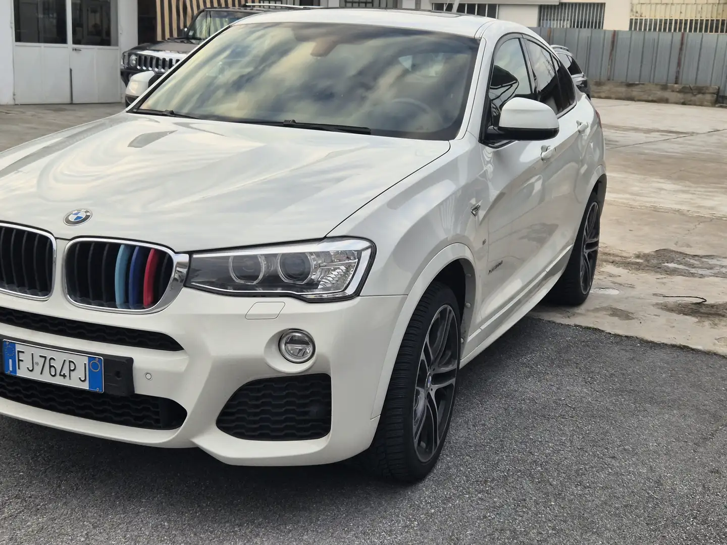 BMW X4 X4 F26 xdrive20d Msport Blanc - 2