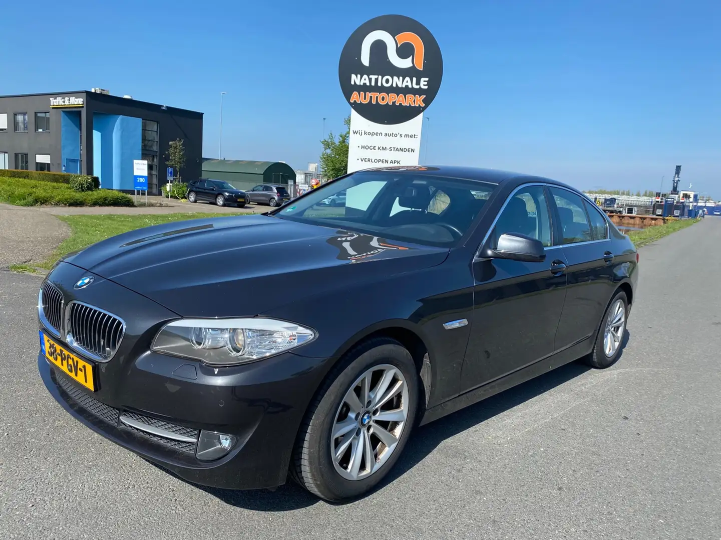 BMW 523 5-serie 2011 * 523i Executive * EXPORT * AUTOMAAT Šedá - 1