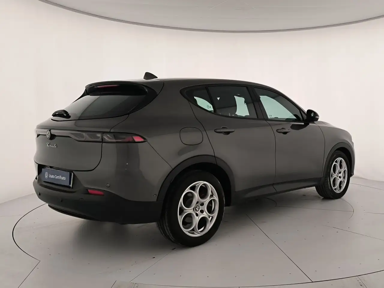 Alfa Romeo Tonale 2023