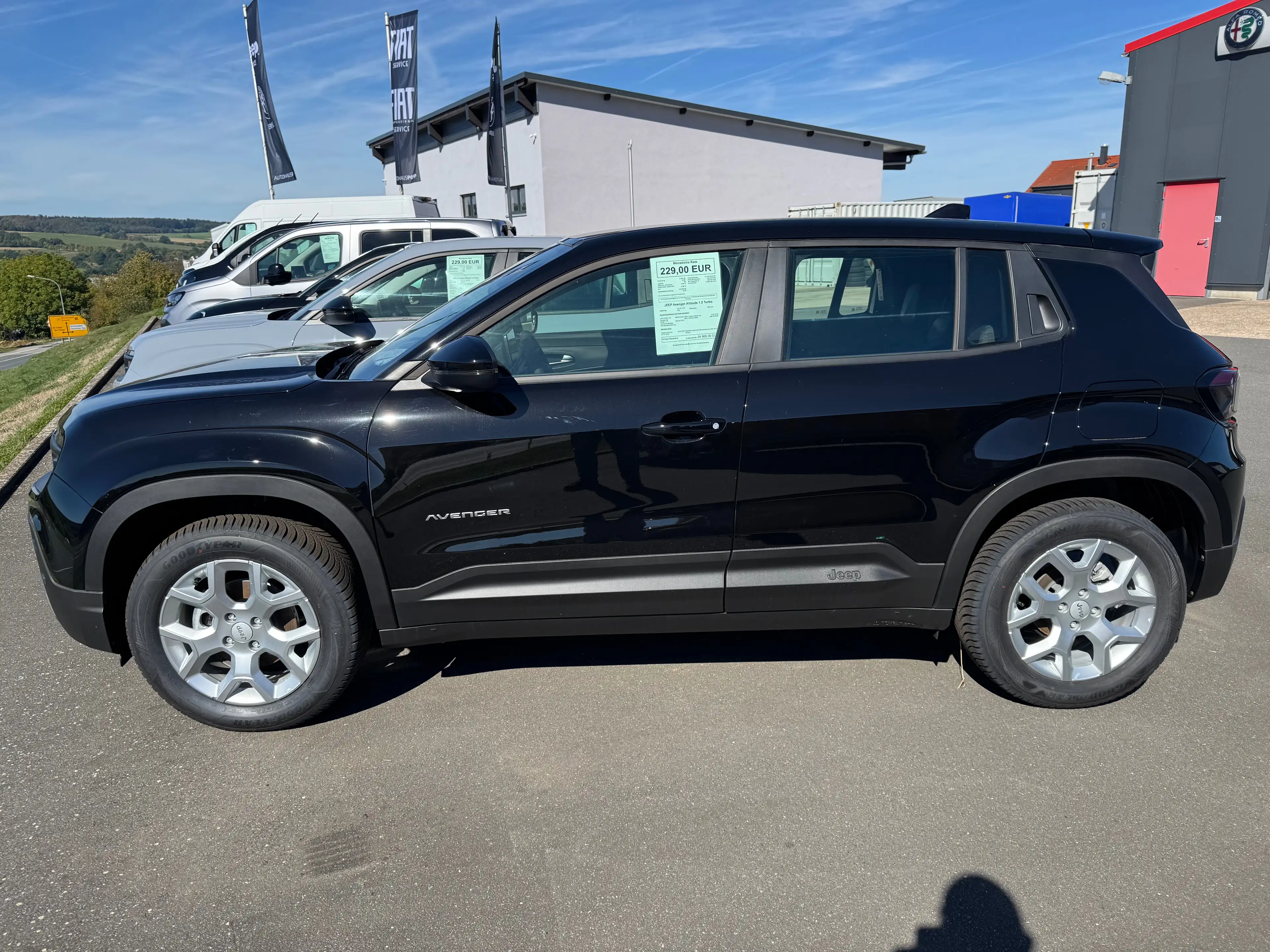 Jeep Avenger Altitude 1.2 Benziner — photo 2
