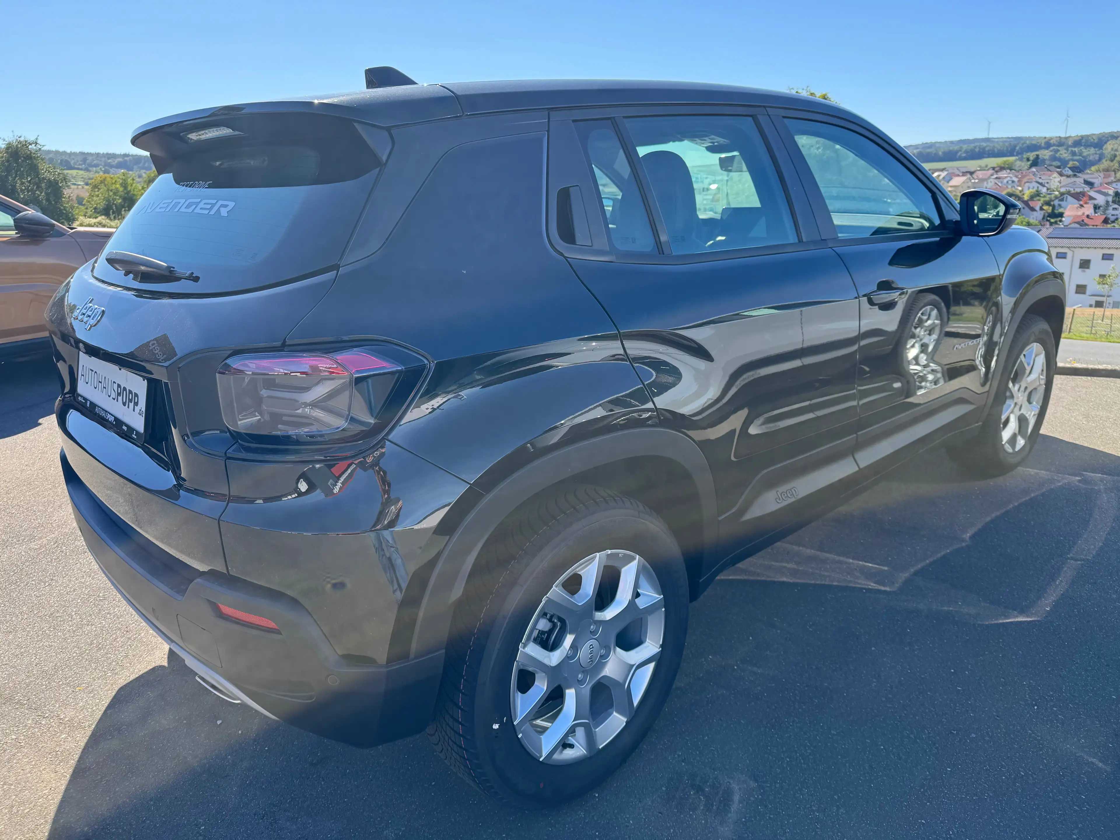 Jeep Avenger Altitude 1.2 Benziner — photo 5