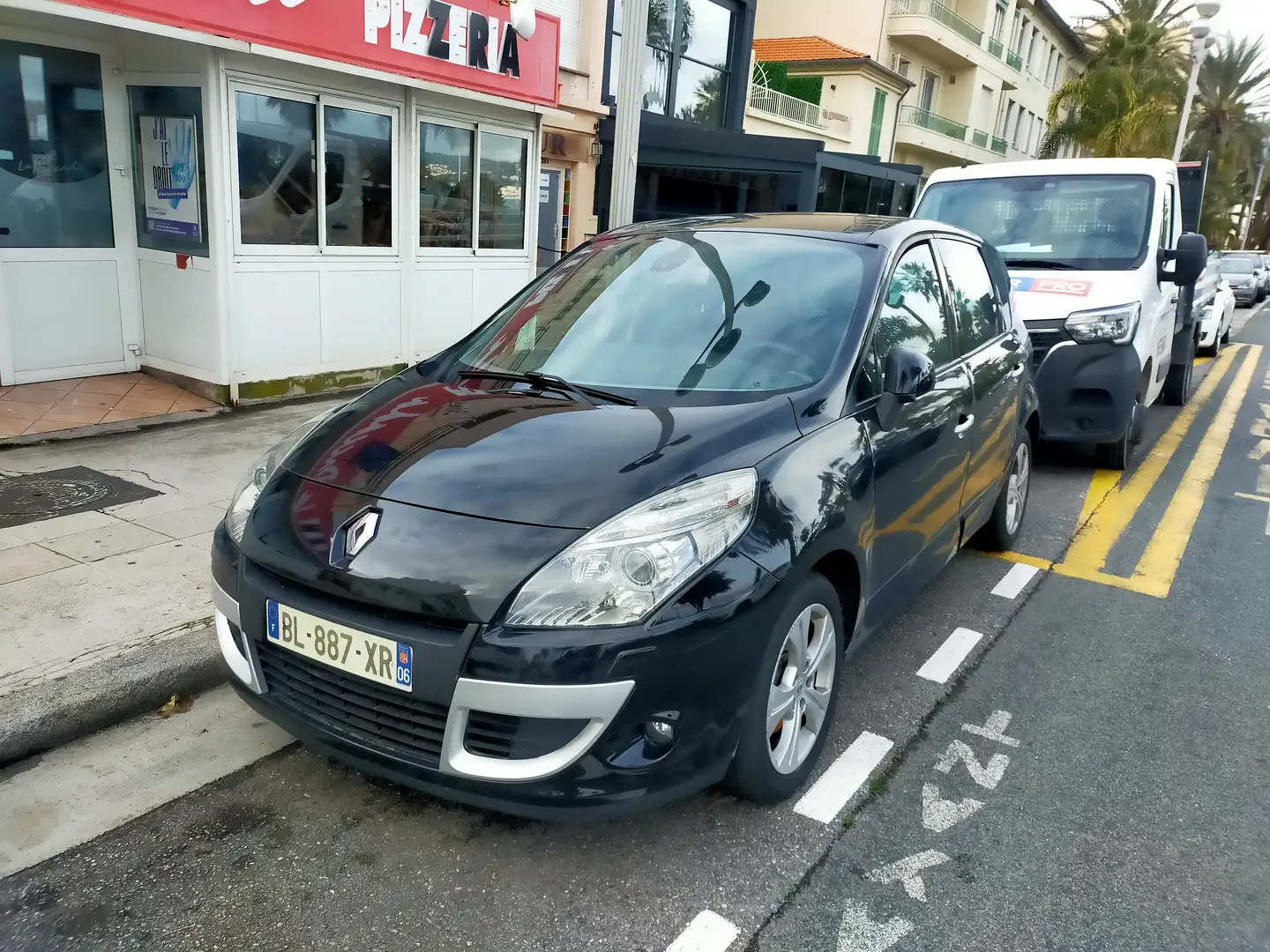 Renault Scenic Scenic III dCi 110 FAP eo2 Authentique Euro 5 2011 - 1