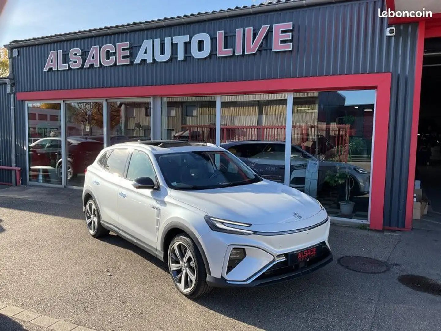 MG Marvel R Mg EV 180CH 70KWH LUXURY 2WD Weiß - 1