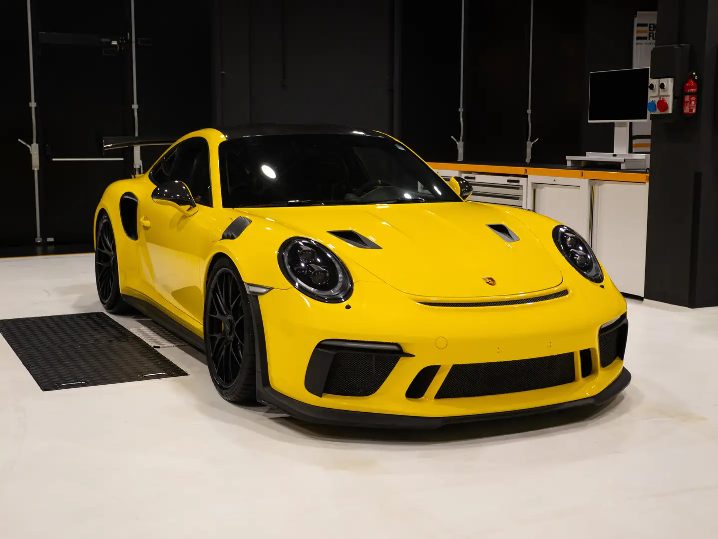 Porsche 911 991.2 GT3 RS WEISSACH - IVA ESPOSTA - SUB. LEASING Giallo - 1