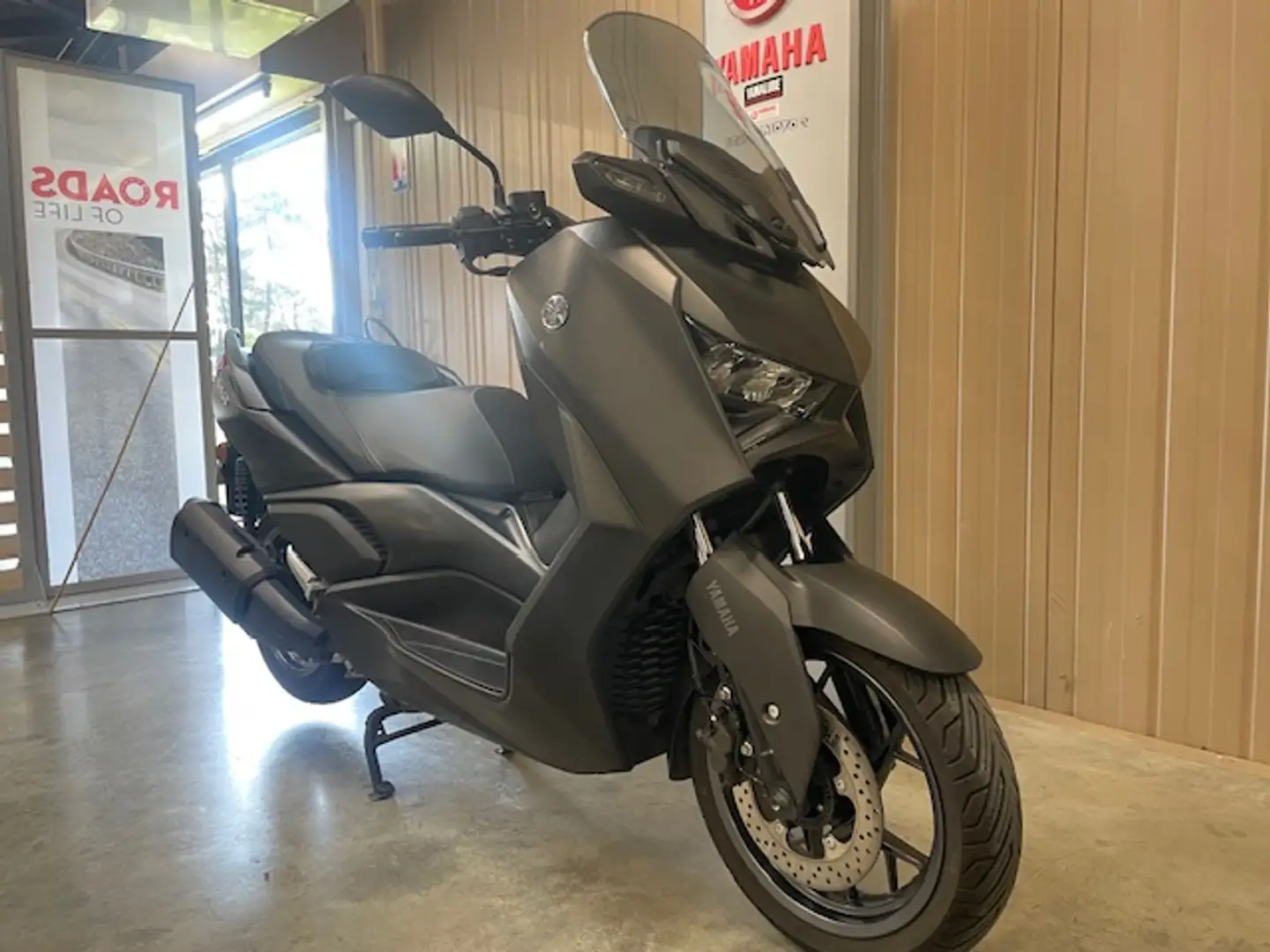 Yamaha X-Max 300 - 1