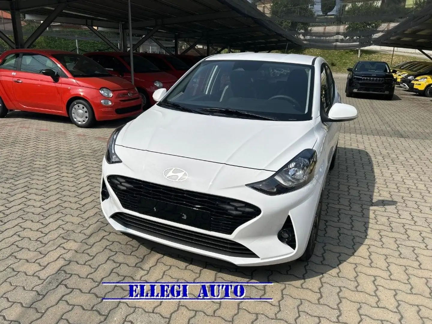 Hyundai i10 PROMO FINANZ. 1.0 63 CV Connectline KM 0 Bianco - 1