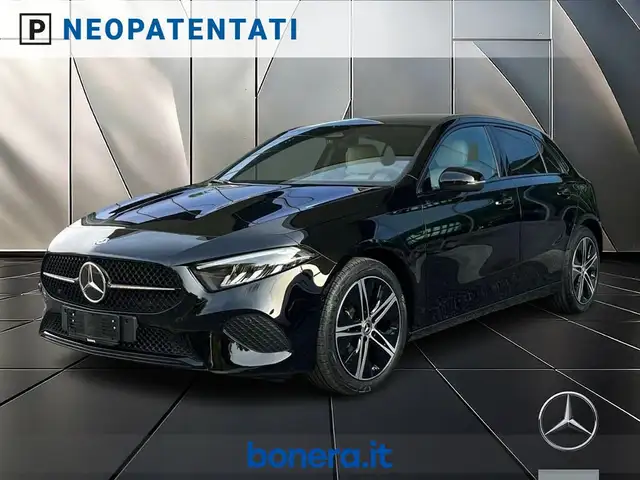 Mercedes-Benz A main image