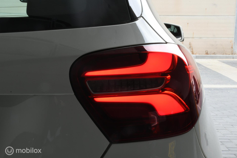 Mercedes-Benz A 200 Prestige — photo 11