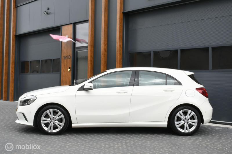 Mercedes-Benz A 200 Prestige — photo 6