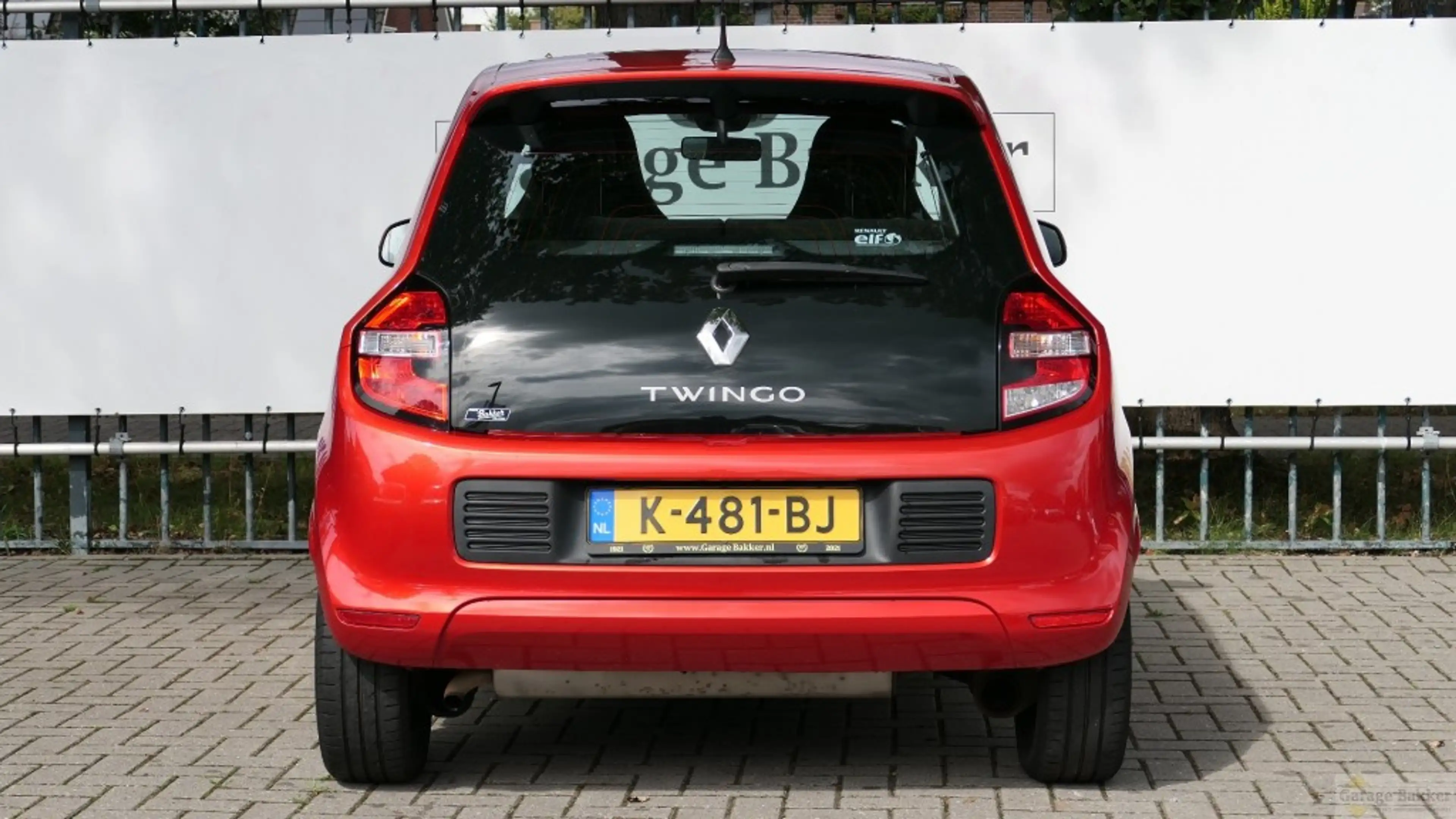 Renault Twingo SCe 70 Authentique — photo 19
