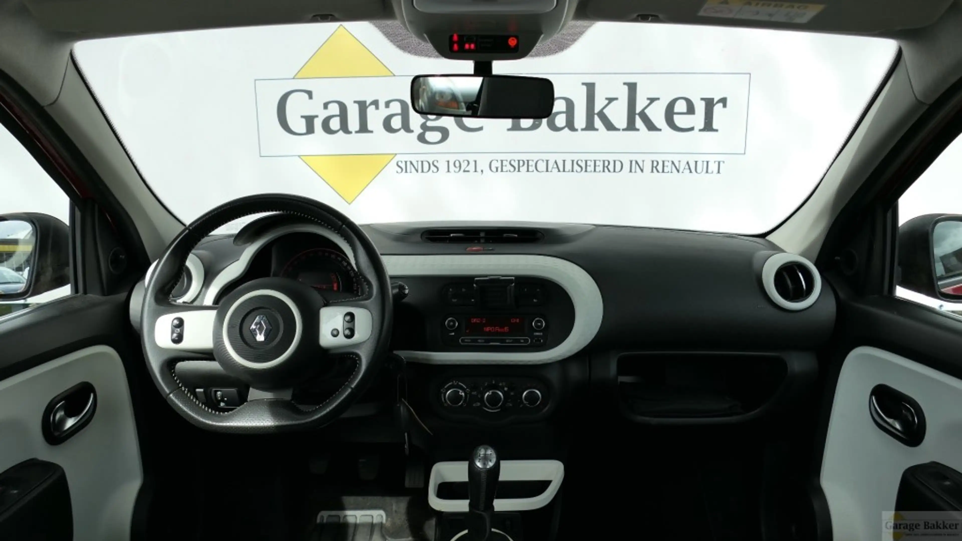 Renault Twingo SCe 70 Authentique — photo 3
