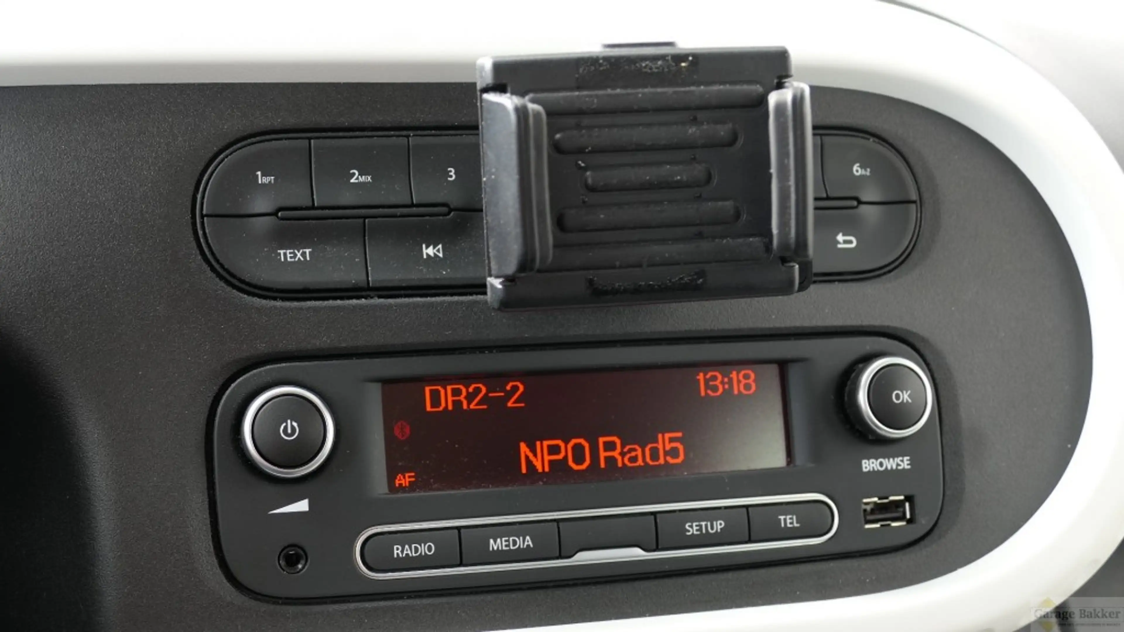 Renault Twingo SCe 70 Authentique — photo 12