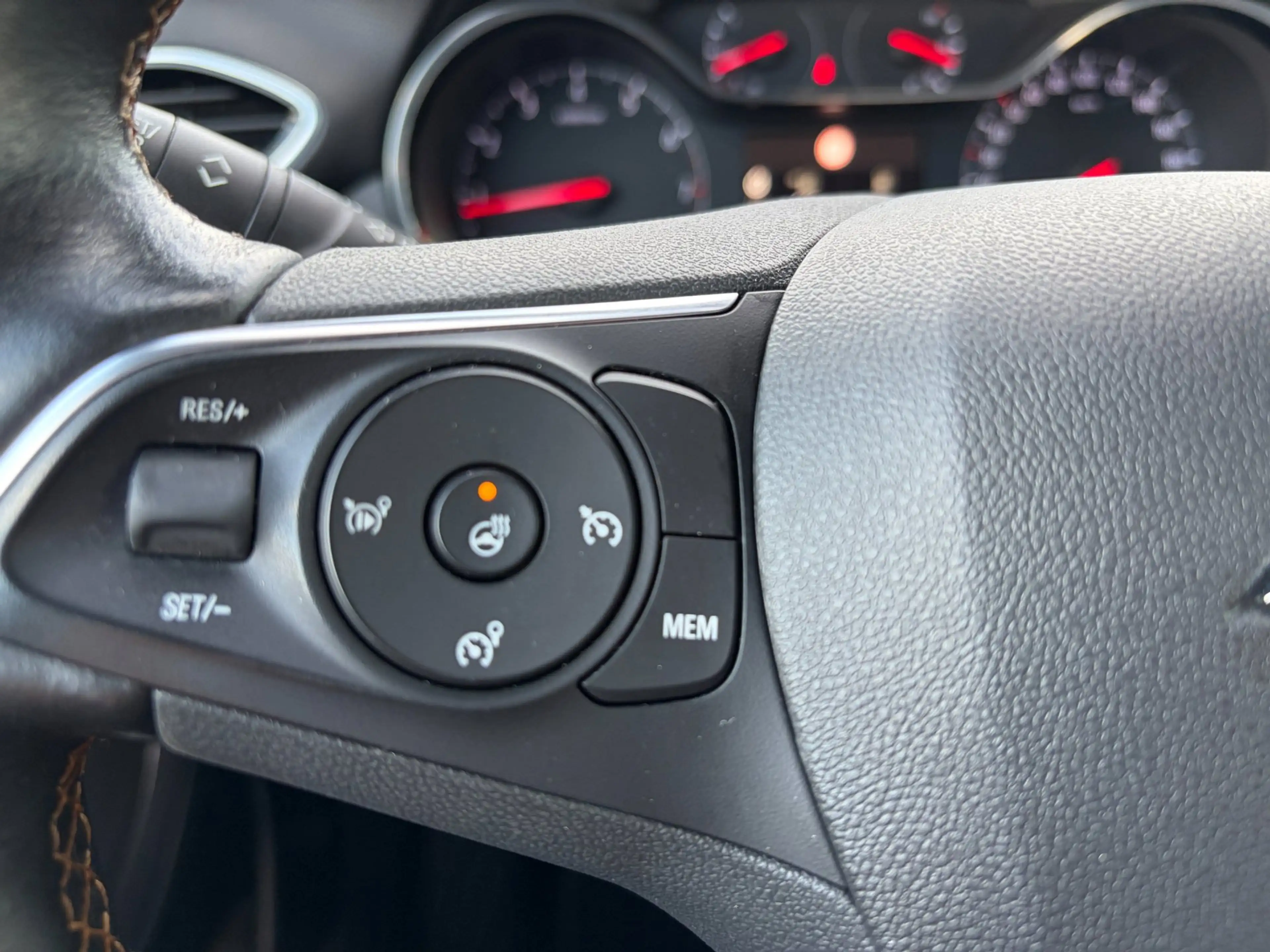 Opel Crossland X 1.2 Turbo Innovation / Keyless / Carplay / Stuurve — photo 14
