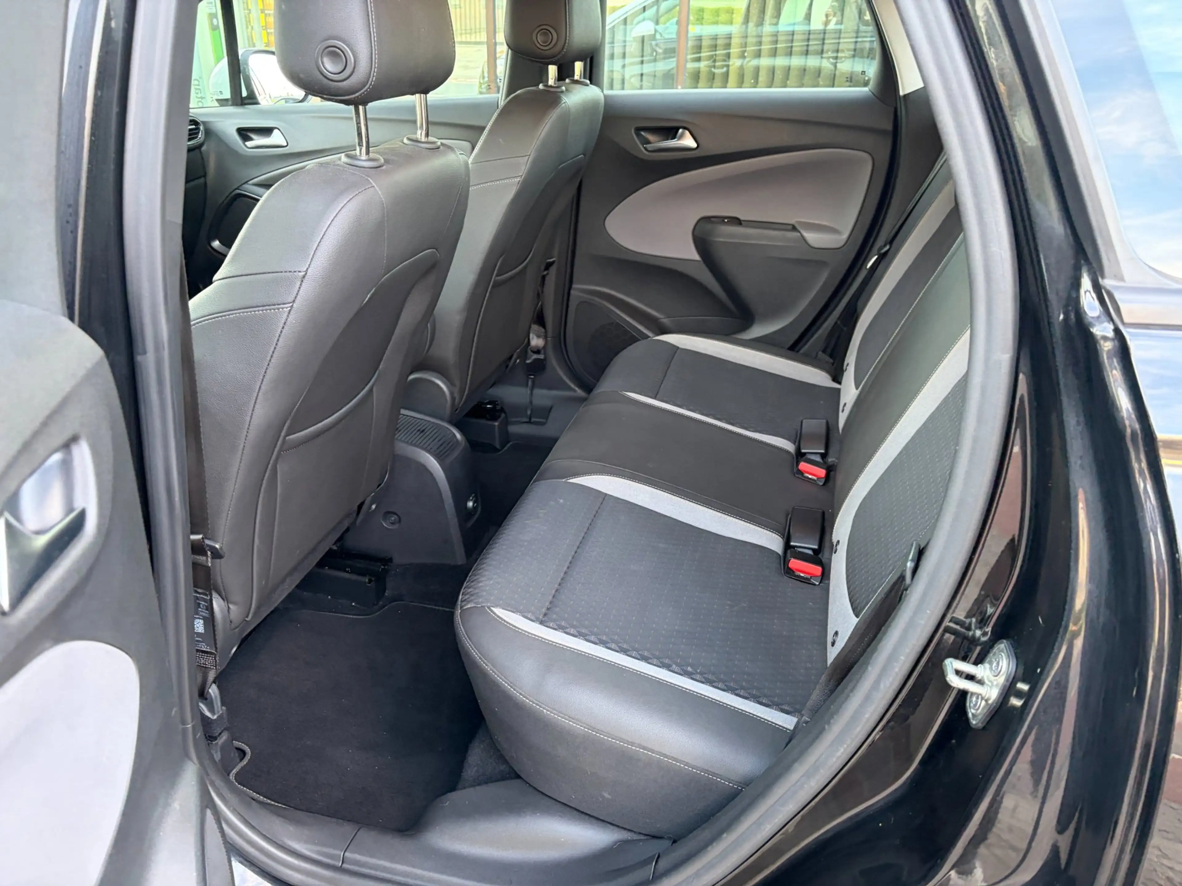 Opel Crossland X 1.2 Turbo Innovation / Keyless / Carplay / Stuurve — photo 11