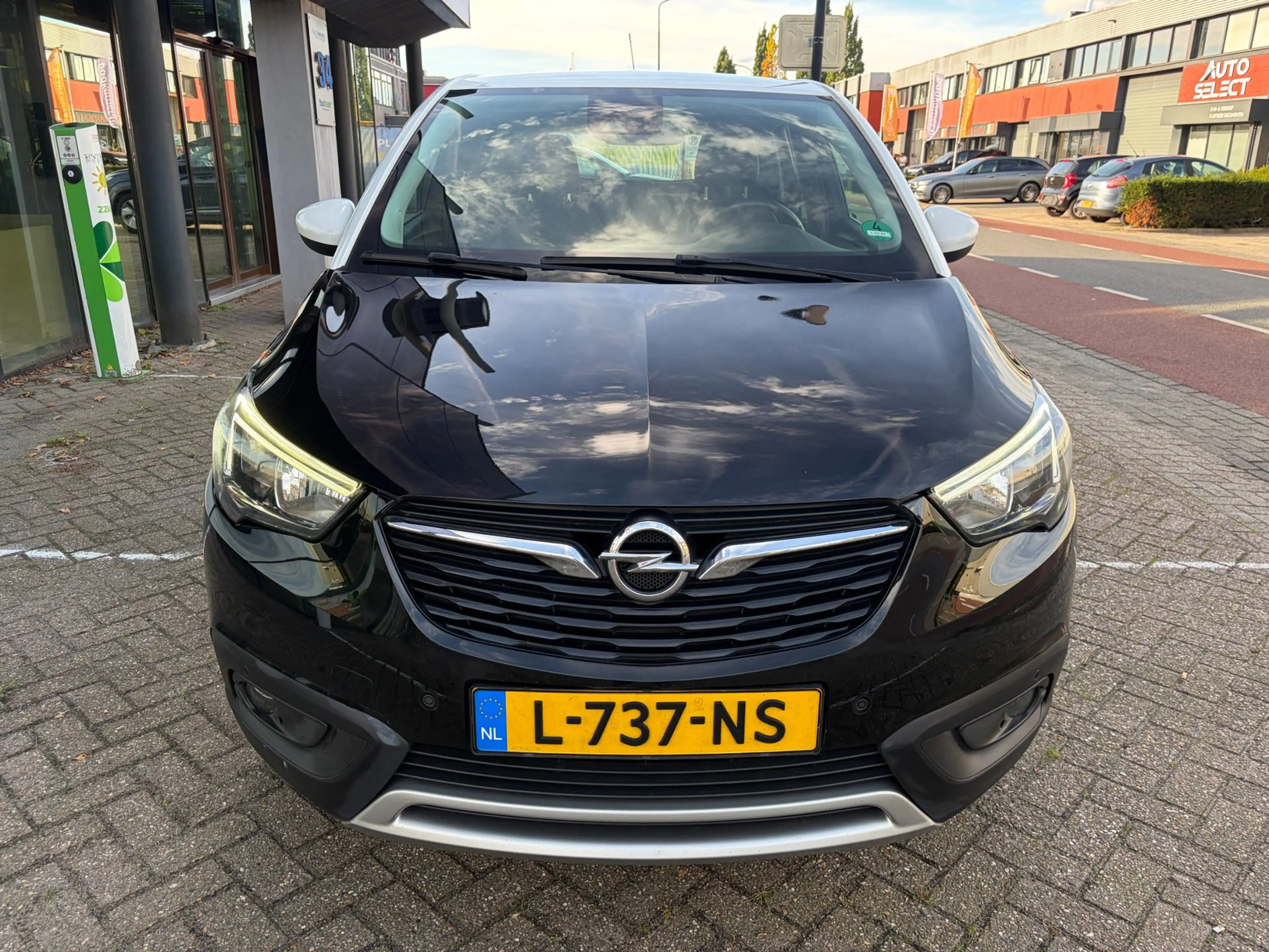 Opel Crossland X 1.2 Turbo Innovation / Keyless / Carplay / Stuurve — photo 2