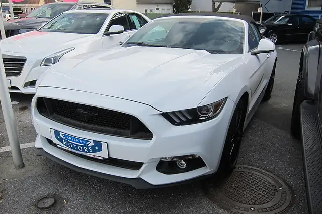 Ford Mustang 2,3 EcoBoost Cabrio Aut.