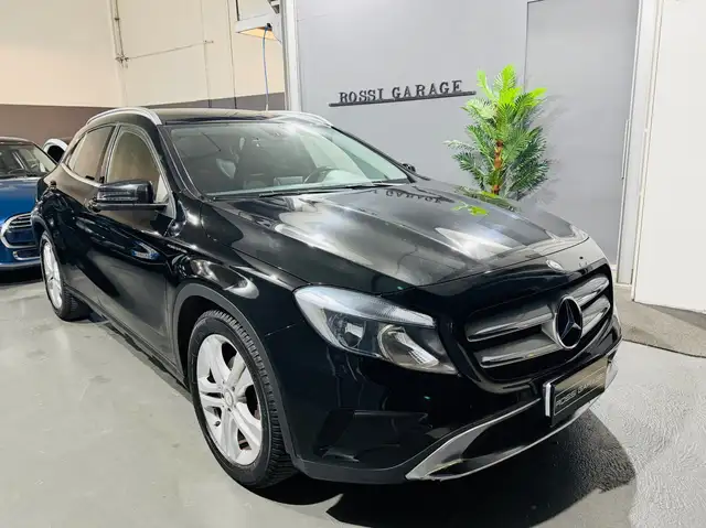Mercedes-Benz GLA 200 GLA 200 PREMIUM AUTOM.