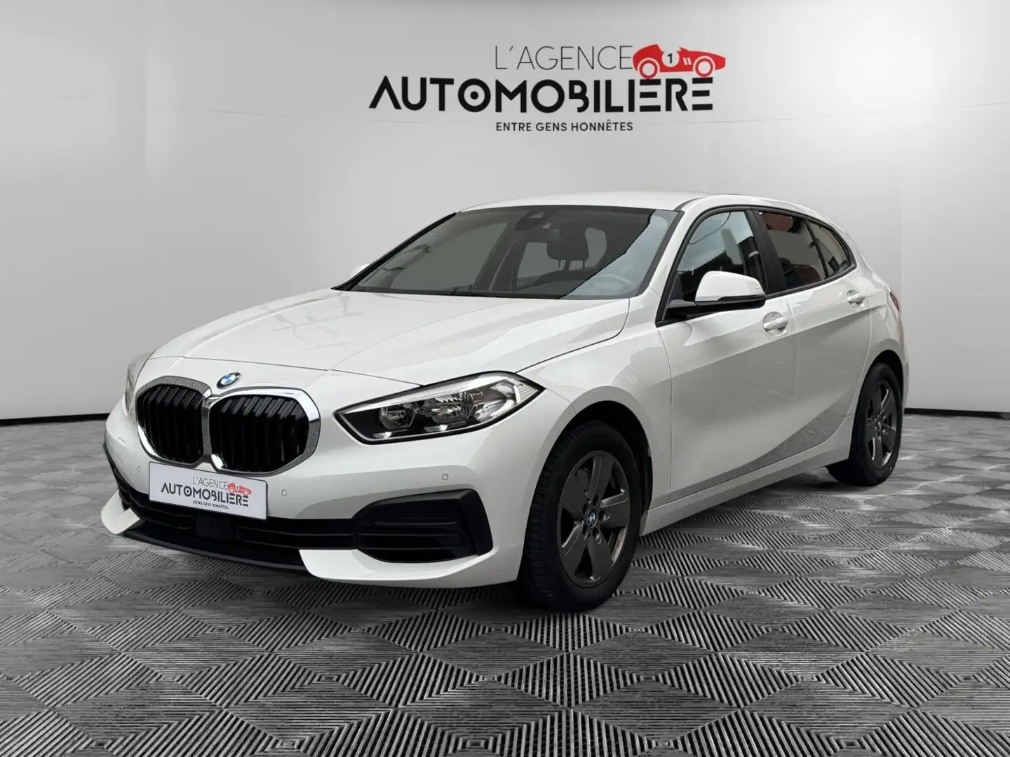 BMW 118 118i Luxury Blanc - 1