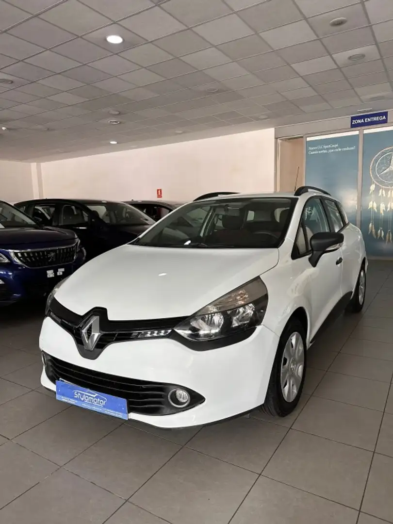 Renault Clio ST 1.5dCi eco2 Energy Limited 75 Wit - 1