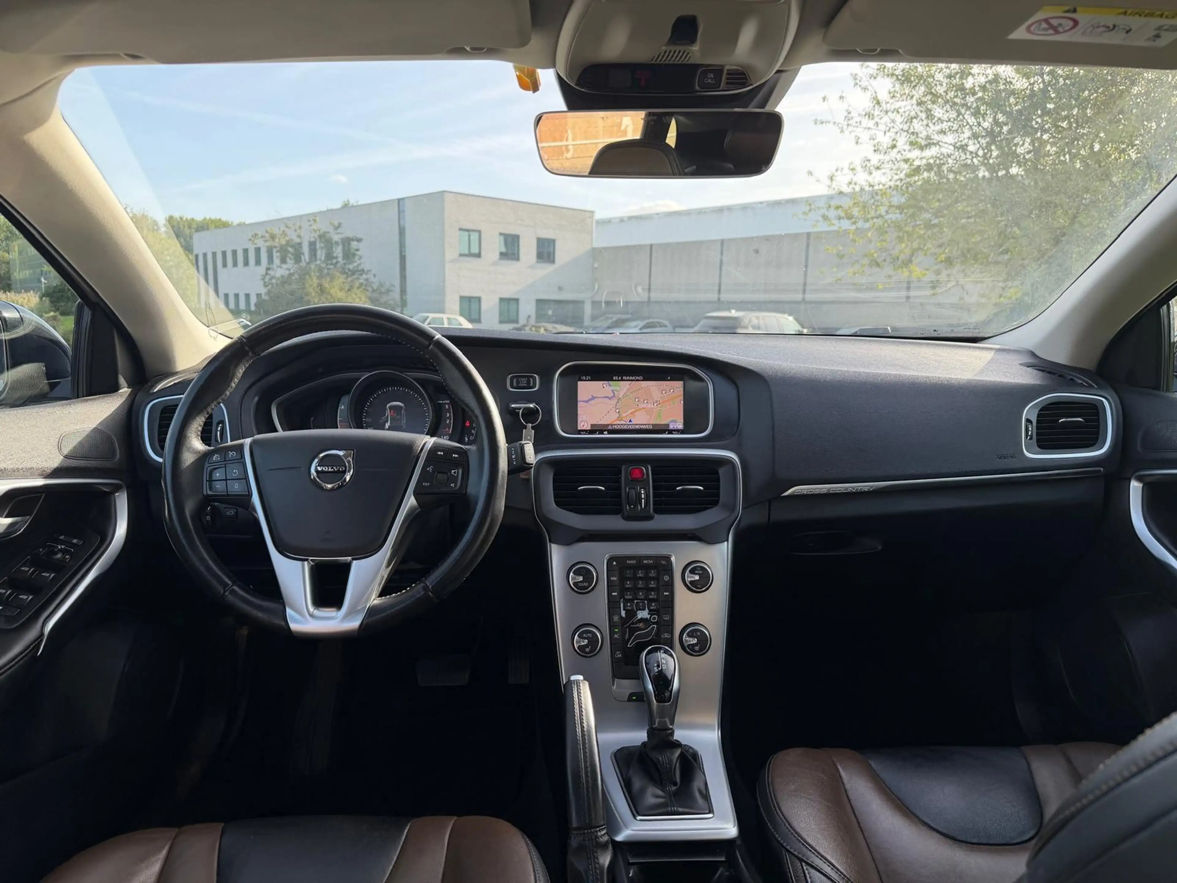 Volvo V40 Cross Country 2018 * 2.0 D3 Nordic+ * Euro 6 * Automaat * APK — photo 12