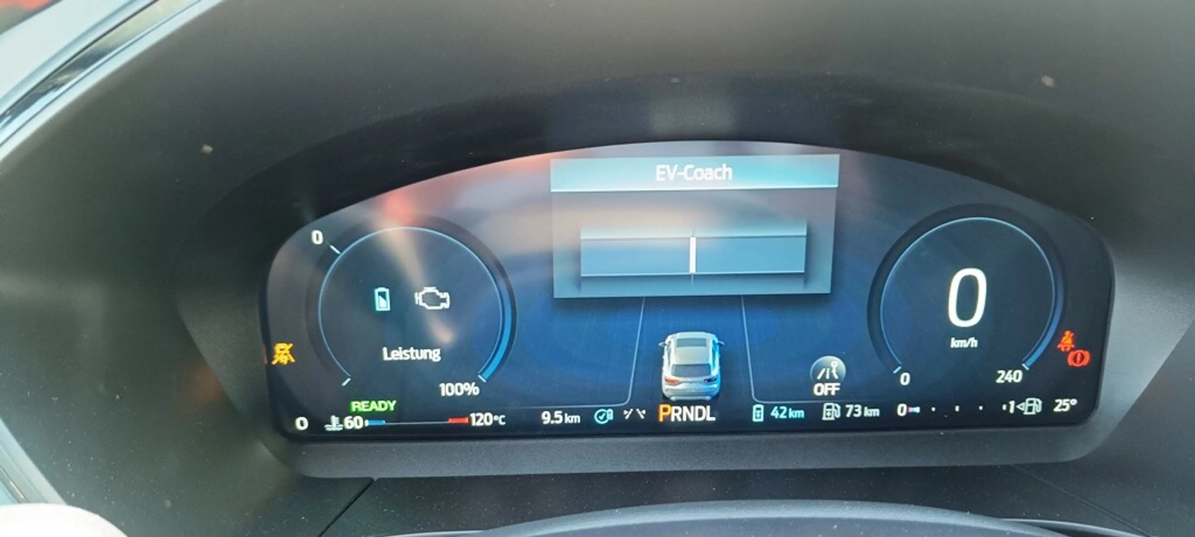 Ford Kuga 2,5 Duratec PHEV ST-Line X Aut. — photo 15