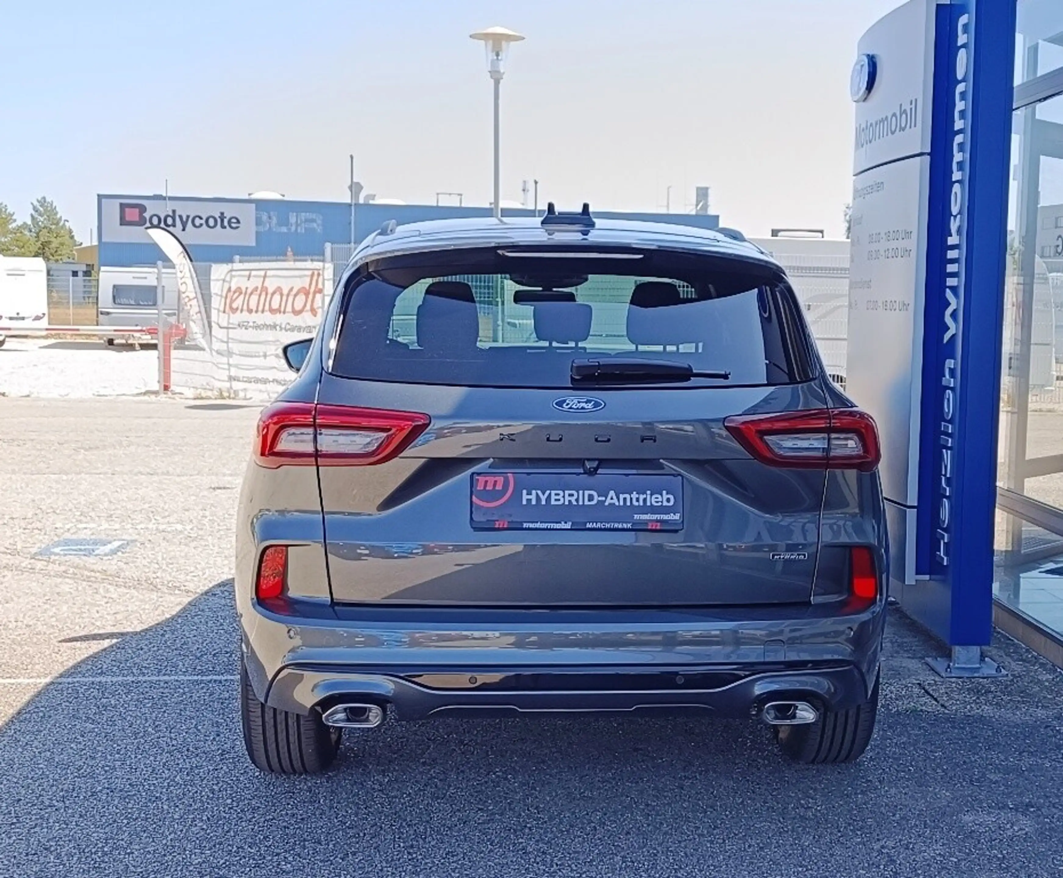 Ford Kuga 2,5 Duratec PHEV ST-Line X Aut. — photo 6