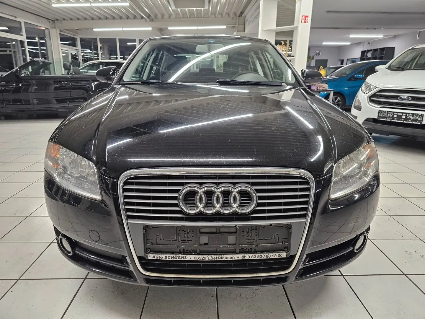 Audi A4 Lim. 1.9 TDI Schwarz - 2