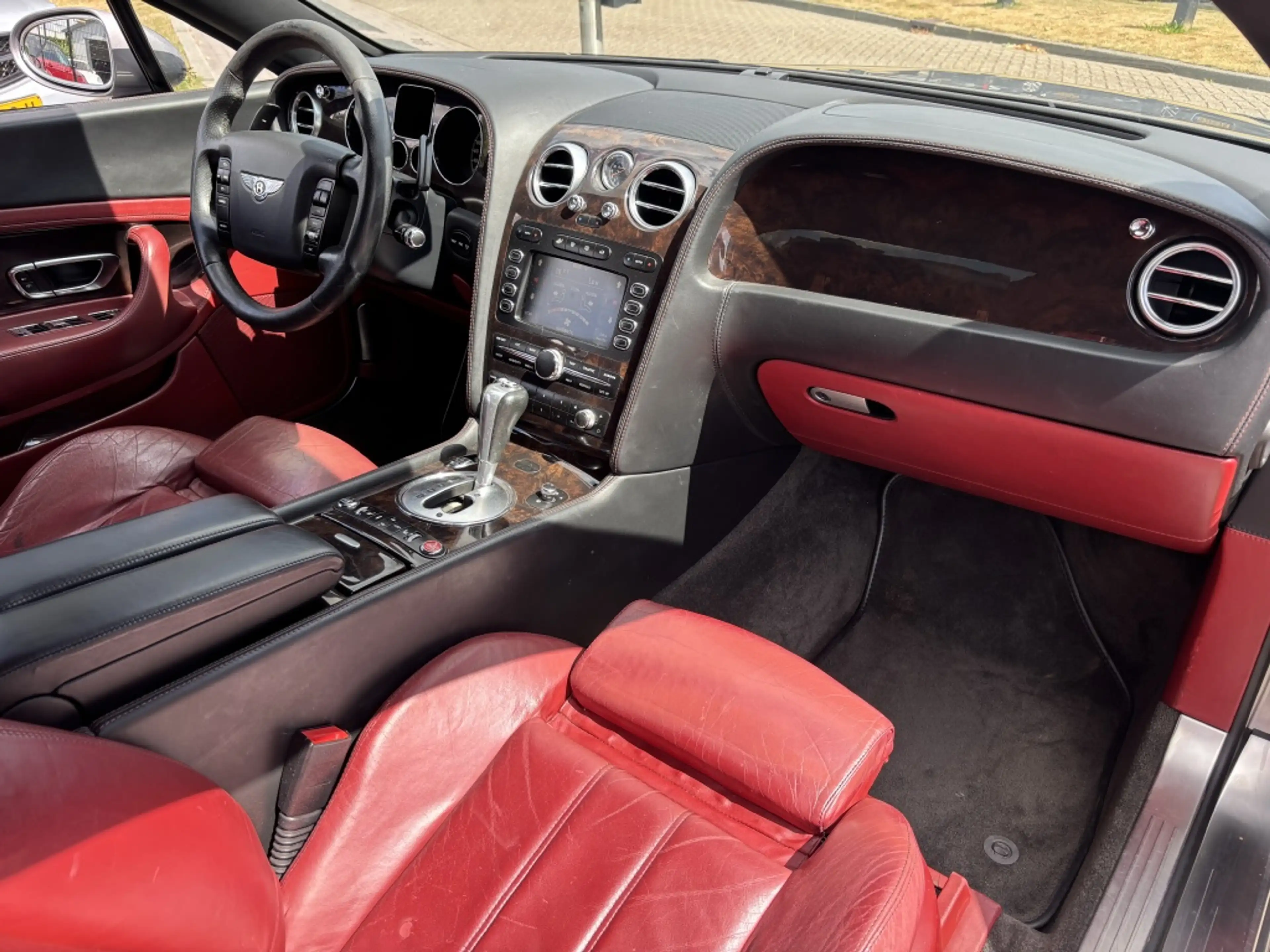 Bentley Continental GT 6.0 W12 2006 — photo 10