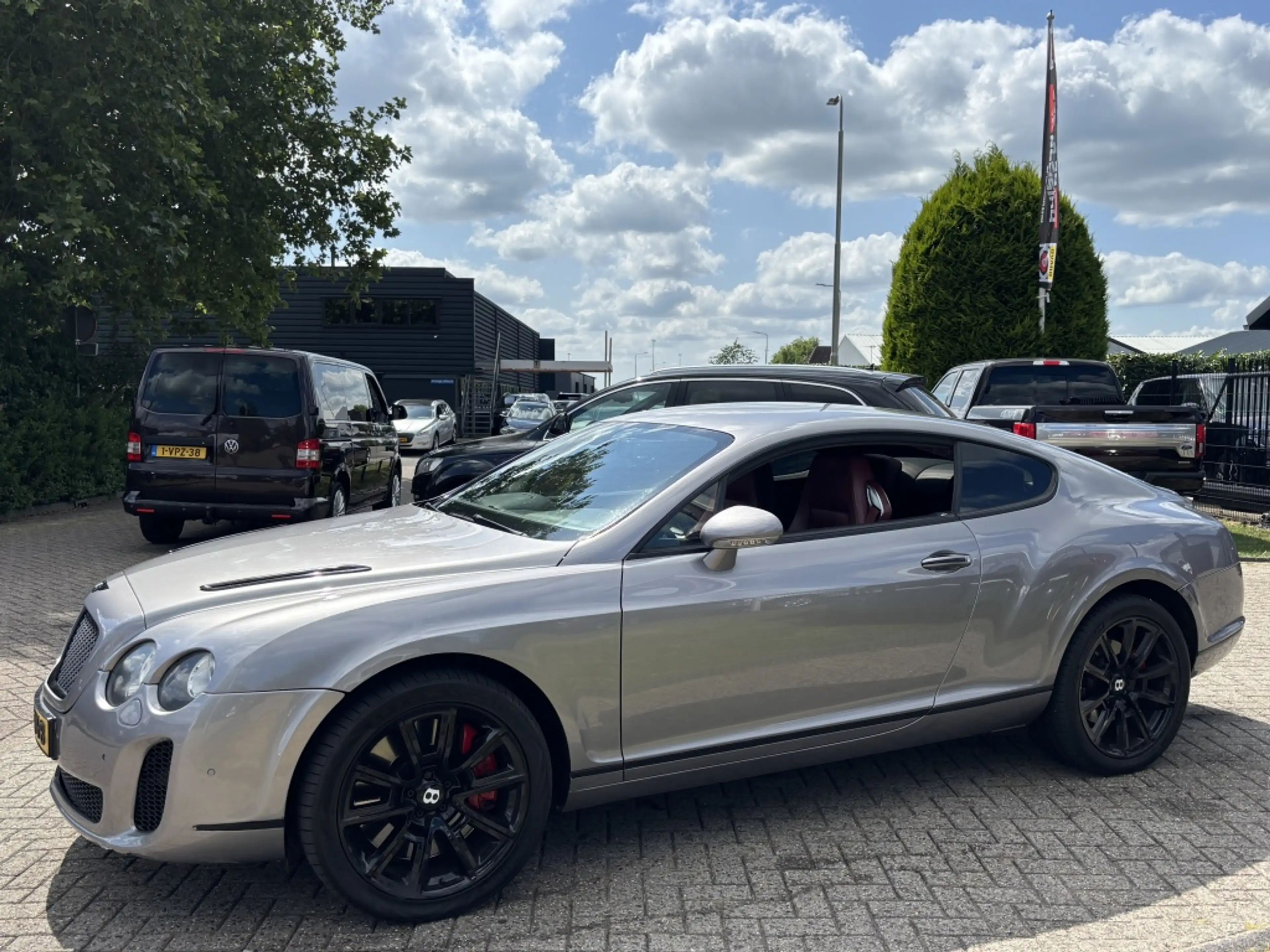 Bentley Continental GT 6.0 W12 2006 — photo 8