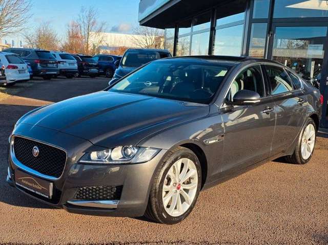 Imagine Jaguar XF 30d Prestige