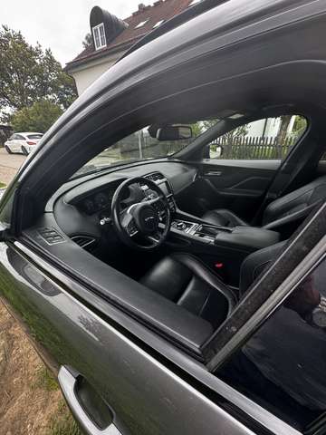 Jaguar F-Pace F-Pace 20d AWD Aut. R-Sport Ingenium Edition
