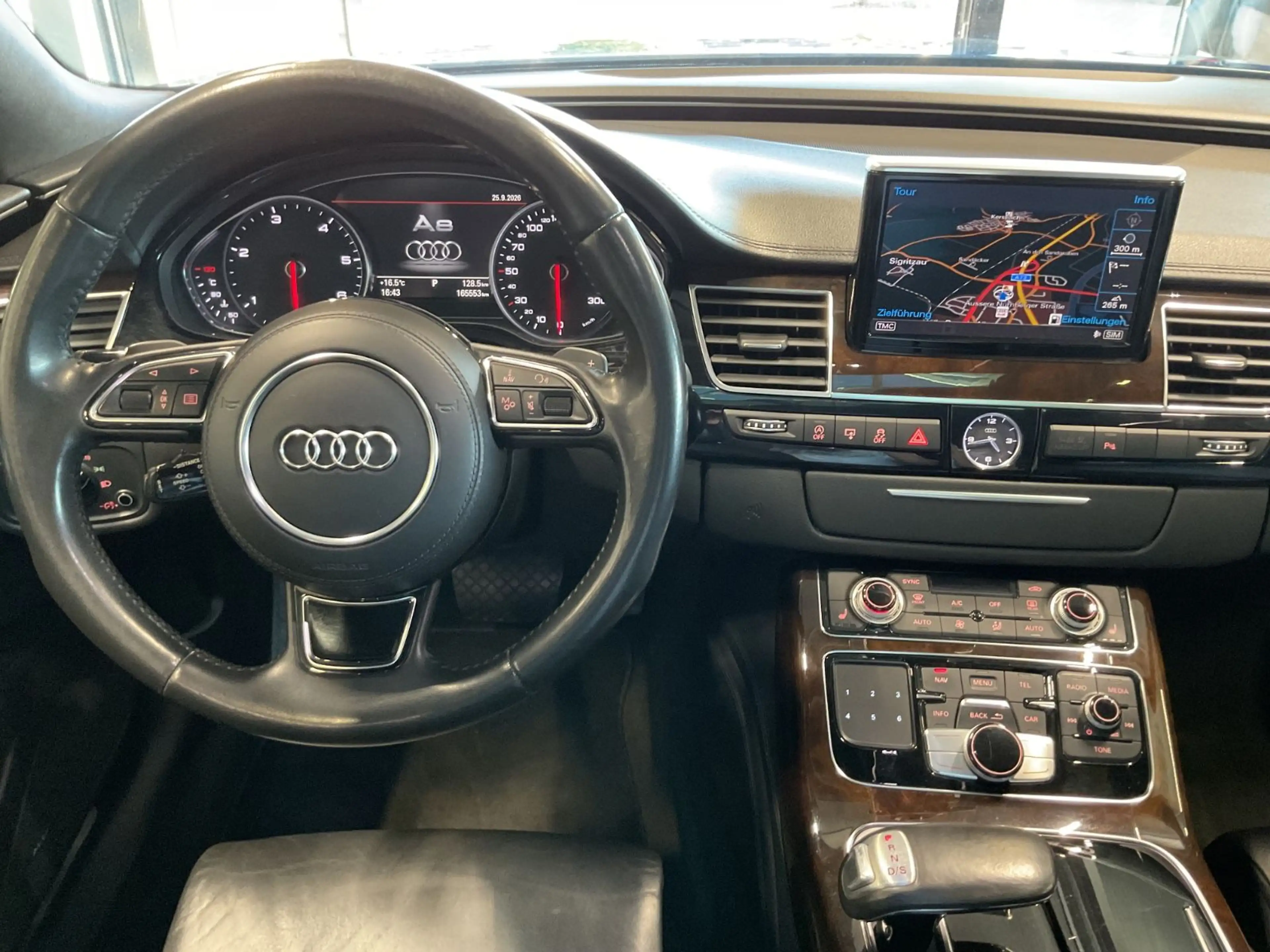 Audi A8 3.0 TDI qu. BOSE Leder LED Navi+ SD Standh. — photo 12
