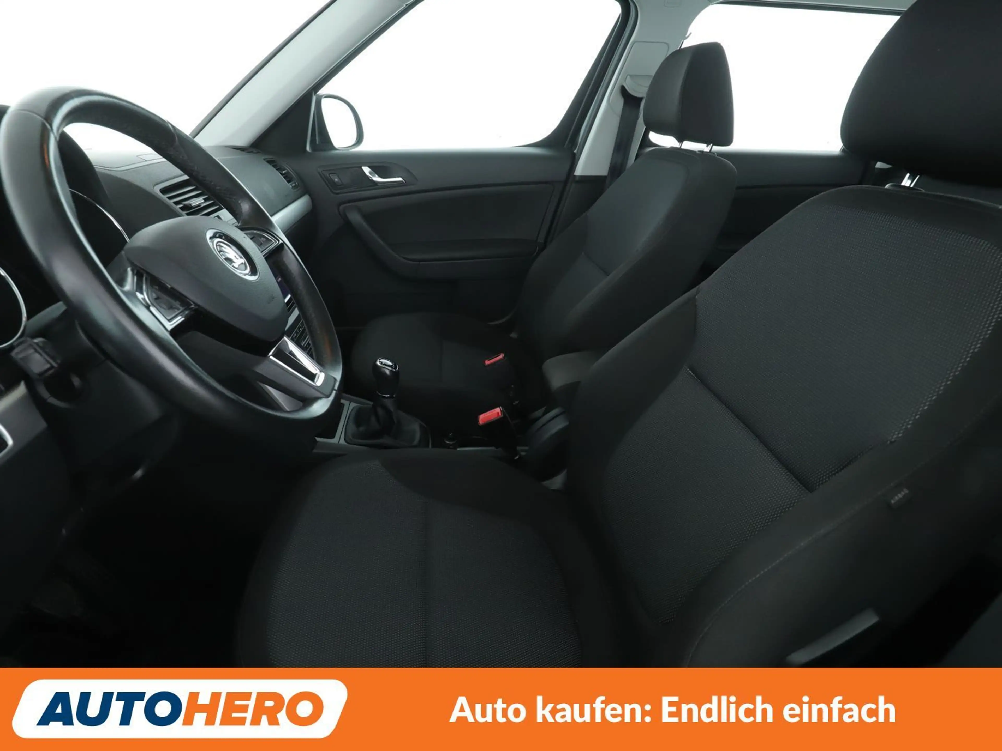 Skoda Yeti 1.2 TSI Ambition*NAVI*TEMPO*PDC*SHZ*ALU* — photo 10