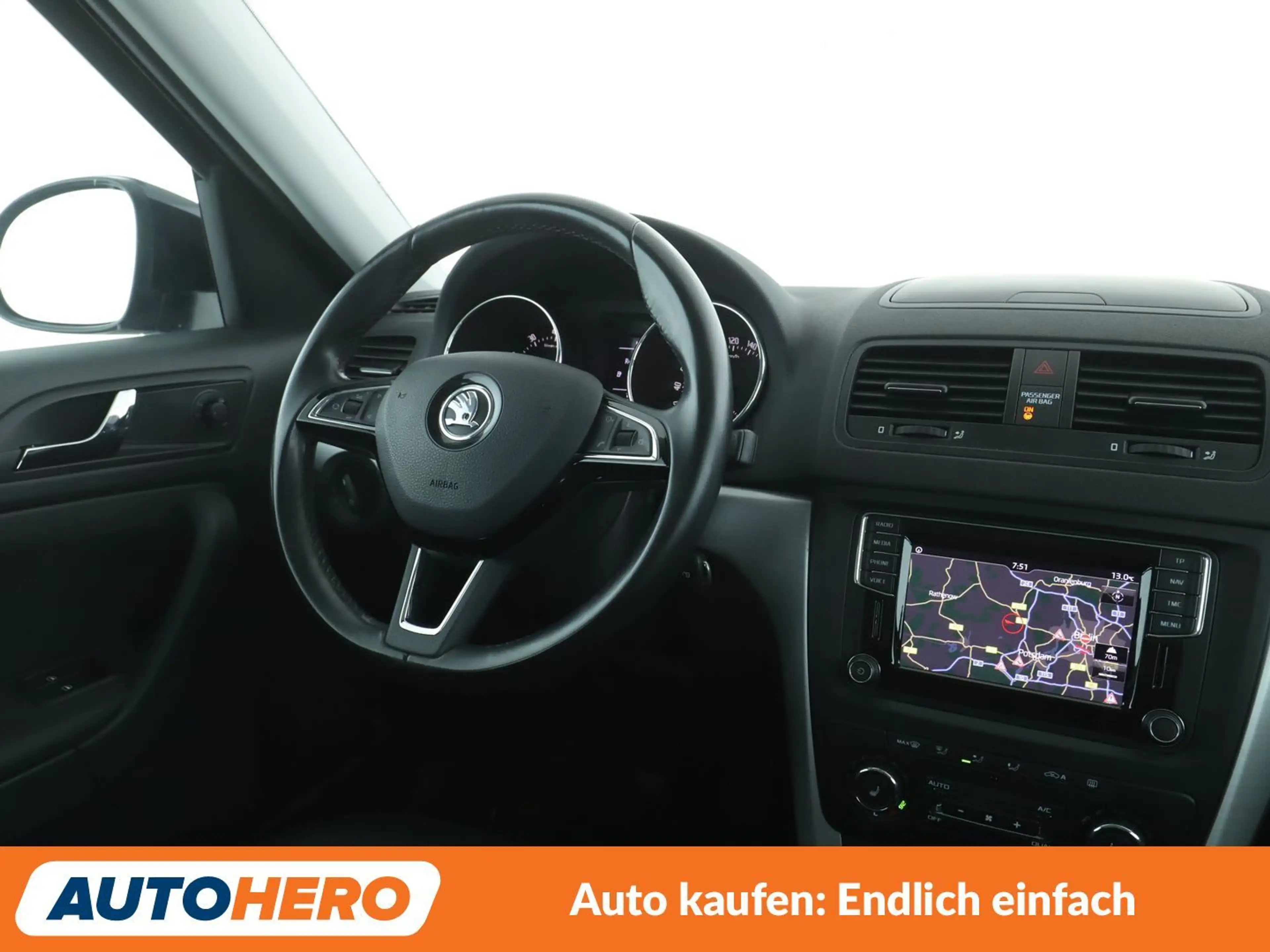 Skoda Yeti 1.2 TSI Ambition*NAVI*TEMPO*PDC*SHZ*ALU* — photo 13