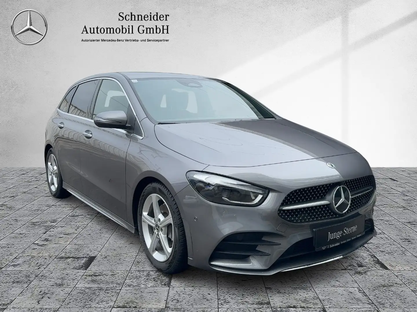 Mercedes-Benz B 180 d SpurW LM W-Paket S-Sitz Navi Sport KAM Gris - 2